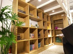 Perpustakaan di homestay