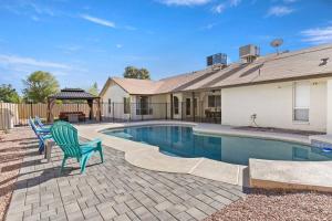 Fotografie z fotogalerie ubytování Cheerful Spacious Tempe Pool v destinaci Tempe