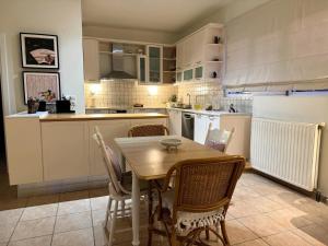 Køkken eller tekøkken på Primavera Retreat