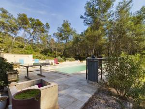 Zdjęcie z galerii obiektu Mas Provençal avec Piscine, Parc Privé et Studio Indépendant - Saint-Rémy-de-Provence - FR-1-599-74 w mieście Saint-Rémy-de-Provence