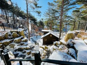 Byeoldeul-ui Gichim Pension durante l'inverno