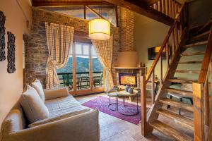 A seating area at Chalet Azanias Kalavryta