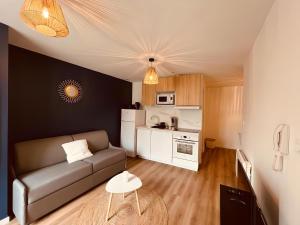Kuchnia lub aneks kuchenny w obiekcie Le Cocoon - Home Homy