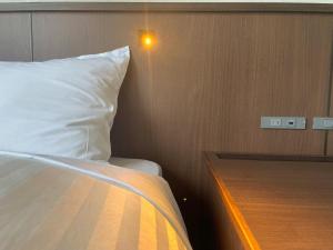 Letto o letti in una camera di Hotel Castle Inn Ise
