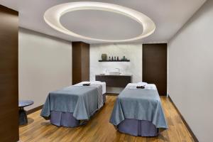 Spa dan/atau pusat kesehatan di Sheraton Colombo Hotel