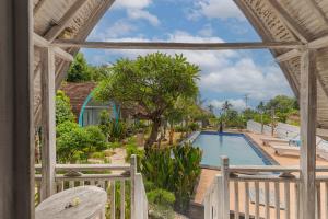 Swimmingpoolen hos eller tæt på Bakung Cozy Cottage