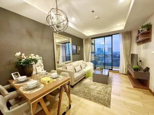 אזור ישיבה ב-The Astra Condo Changkhlan in Chiang Mai