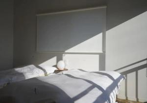 מיטה או מיטות בחדר ב-Kajitsuno mieru yado - Vacation STAY 06979v