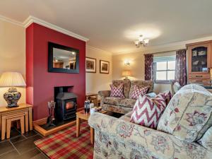 Ein Sitzbereich in der Unterkunft 1 Bed in Barnard Castle 94454