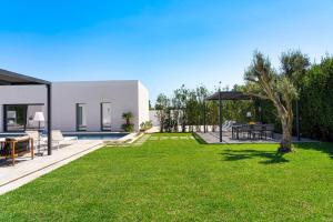 Vonkajšia záhrada v ubytovaní Villa Bonita