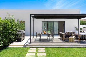Vonkajšia záhrada v ubytovaní Villa Bonita
