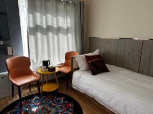 Khovuun hotel客房内的一张或多张床位