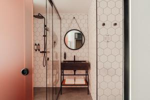 Koupelna v ubytování PURO Hotel Poznań Stare Miasto