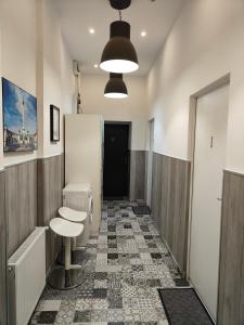 Kúpeľňa v ubytovaní King Apartment + 37 fotografií