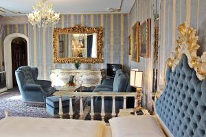 Posezení v ubytování Hotel Palais Porcia