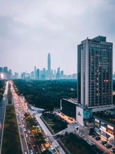 深圳景观或在酒店看到的城市景观