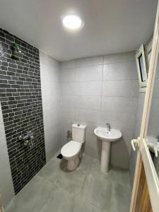 A bathroom at Auski Hostel Dahab
