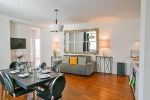 Posedenie v ubytovaní Huge and bright 4BD for 10 guests Sacre-Coeur