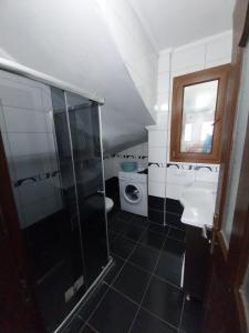 Koupelna v ubytování Jasmin Apart Otel