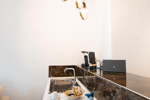 Gambar di galeri bagi Frizzcafé Loft in Polignano a Mare di Polignano a Mare