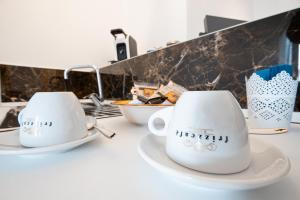 Kemudahan buat kopi dan teh di Frizzcafé Loft in Polignano a Mare +37 gambar