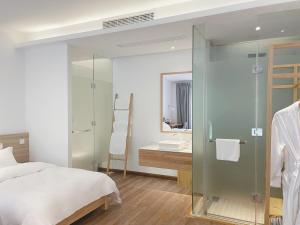 Φωτογραφία από το άλμπουμ του JianWai-Canyon Resort σε Zhangjiajie