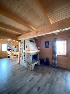 Fotografia z galérie ubytovania Dom z widokiem na Wierchy - panorama na Tatry - Traditional folk house v destinácii Gliczarów