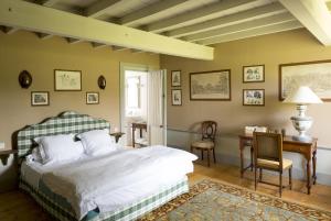 Krevet ili kreveti u jedinici u okviru objekta Chateau De Pont-Rilly