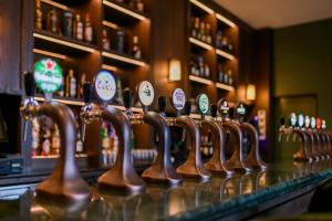 Ο χώρος του lounge ή του μπαρ στο Hotel Killarney