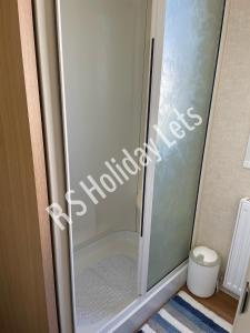 Ένα μπάνιο στο Starview 8 berth Caravan
