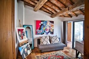Coin salon dans l'établissement Chambre d'Hôte vue exepitonnelle