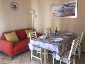 ストレーザにあるLa Terrazza degli Oleandriのギャラリーの写真