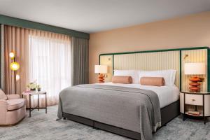 Ein Bett oder Betten in einem Zimmer der Unterkunft The Green