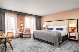 Ein Bett oder Betten in einem Zimmer der Unterkunft The Green