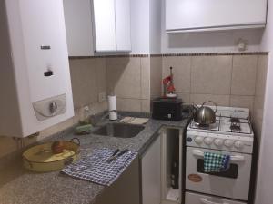 Cuisine ou kitchenette dans l'établissement Departamento Pichincha