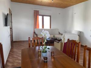 Fotografie z fotogalerie ubytování Boem Villas v destinaci Lezhë + 7 fotografií