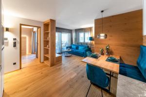 Posezení v ubytování Rienz Alpine City Suites