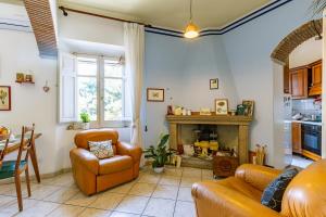 Posezení v ubytování Giaminera Rooms & Art Studio