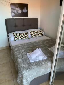 Ein Bett oder Betten in einem Zimmer der Unterkunft Apartmants Matić