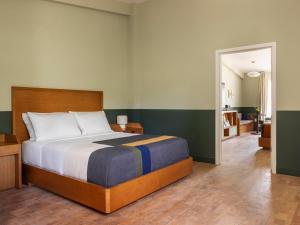 Ліжко або ліжка в номері Trailborn Rocky Mountains Outpost