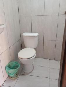 Łazienka w obiekcie HOSPEDARIA ITAPUÃ