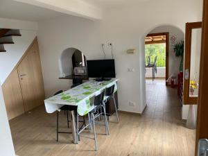 Galeriebild der Unterkunft Casa indipendente su due livelli in Liguria-vista mare 6-7 Posti in Magliolo