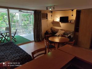 Et tv og/eller underholdning på Puerto Marina 1