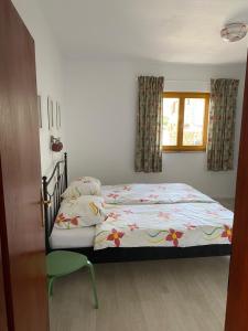 Posteľ alebo postele v izbe v ubytovaní Apartments Lili I
