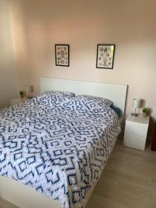 Posteľ alebo postele v izbe v ubytovaní Apartments Lili I