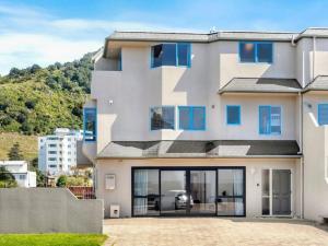 Το κτήριο όπου στεγάζεται  η παραθεριστική κατοικία