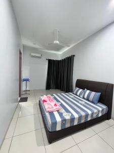 Gallery image of Sekinchan 2072 homestay in Kampong Sungai Tengi Kiri