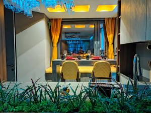 Posezení v ubytování Private Spa Penthouse