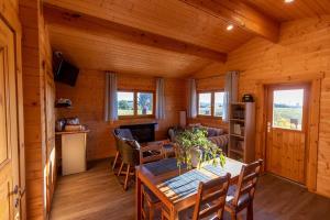 TV a/nebo společenská místnost v ubytování Beaconsfield Cottage
