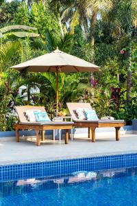 Piscina de la sau aproape de Villa Artjuna with private pool near Calangute